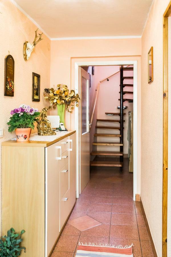 Pocitniska Hisa Pologar Guest House Толмин Екстериор снимка